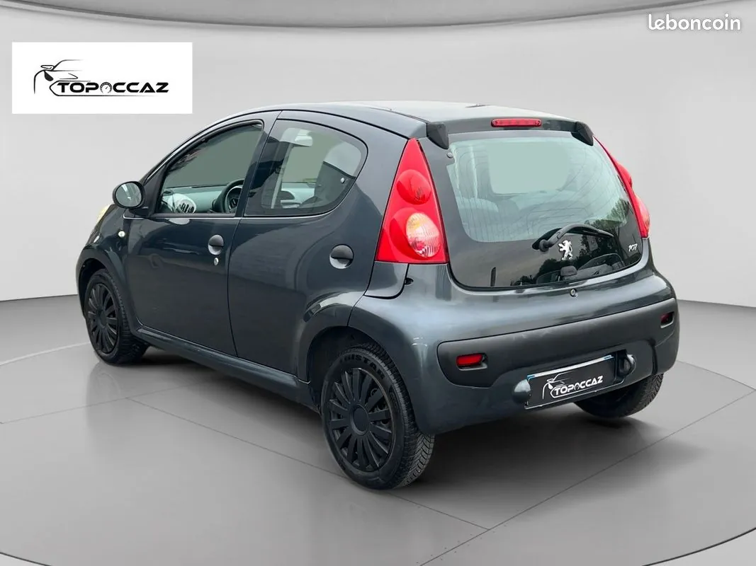 Peugeot 107 2009 photo 3
