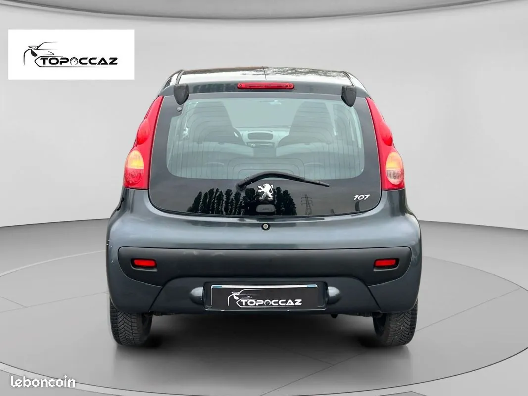Peugeot 107 2009 photo 4
