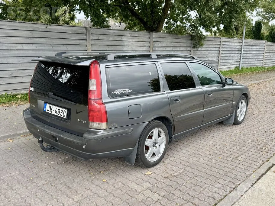 Volvo V70 2003 photo 3