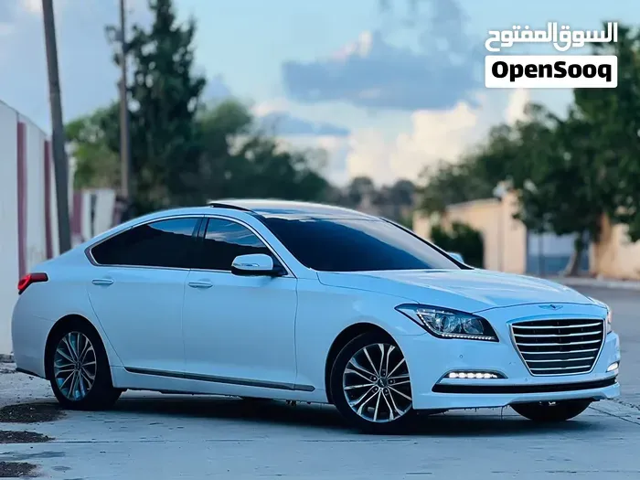 Genesis G80 2016 photo 3