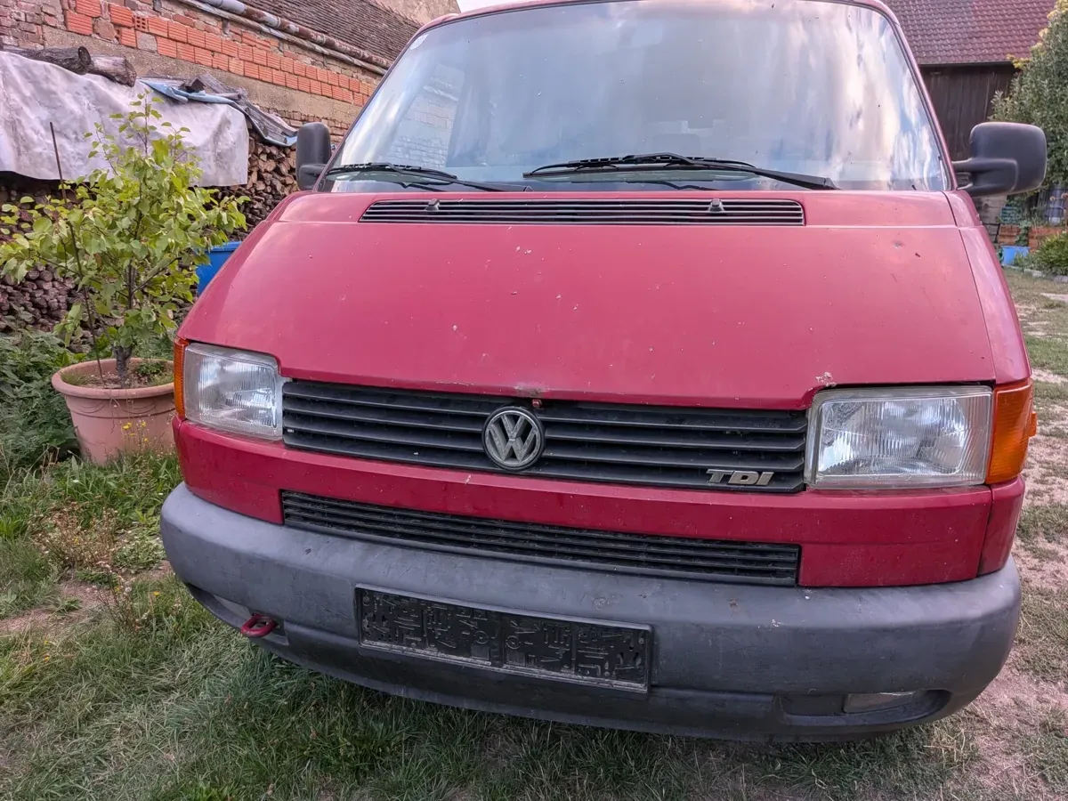 Volkswagen T4 2002 photo 3