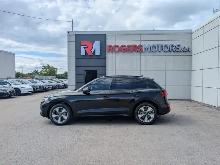 Audi Q5 2023 photo 2