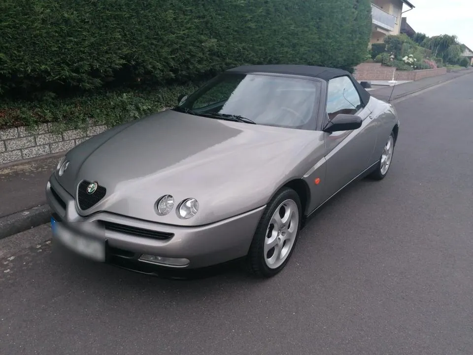 Alfa Romeo Spider