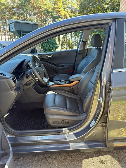 Hyundai Ioniq 2019 photo 3