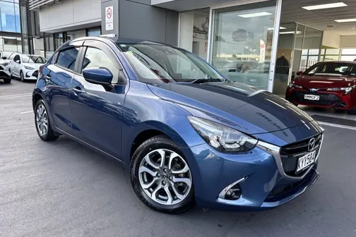Mazda 2