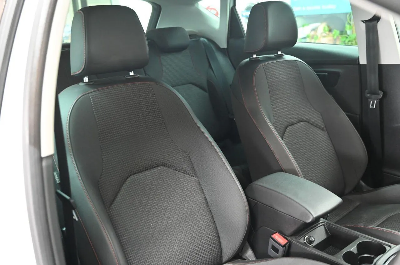 Seat Leon 2018 photo 4