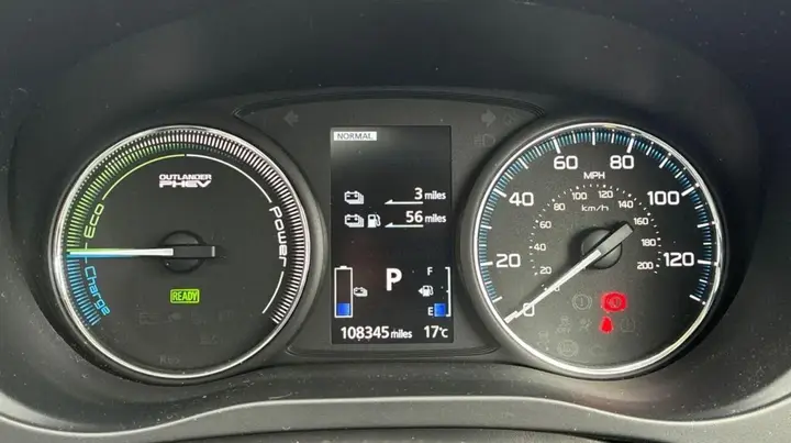 Mitsubishi Outlander 2016 photo 5