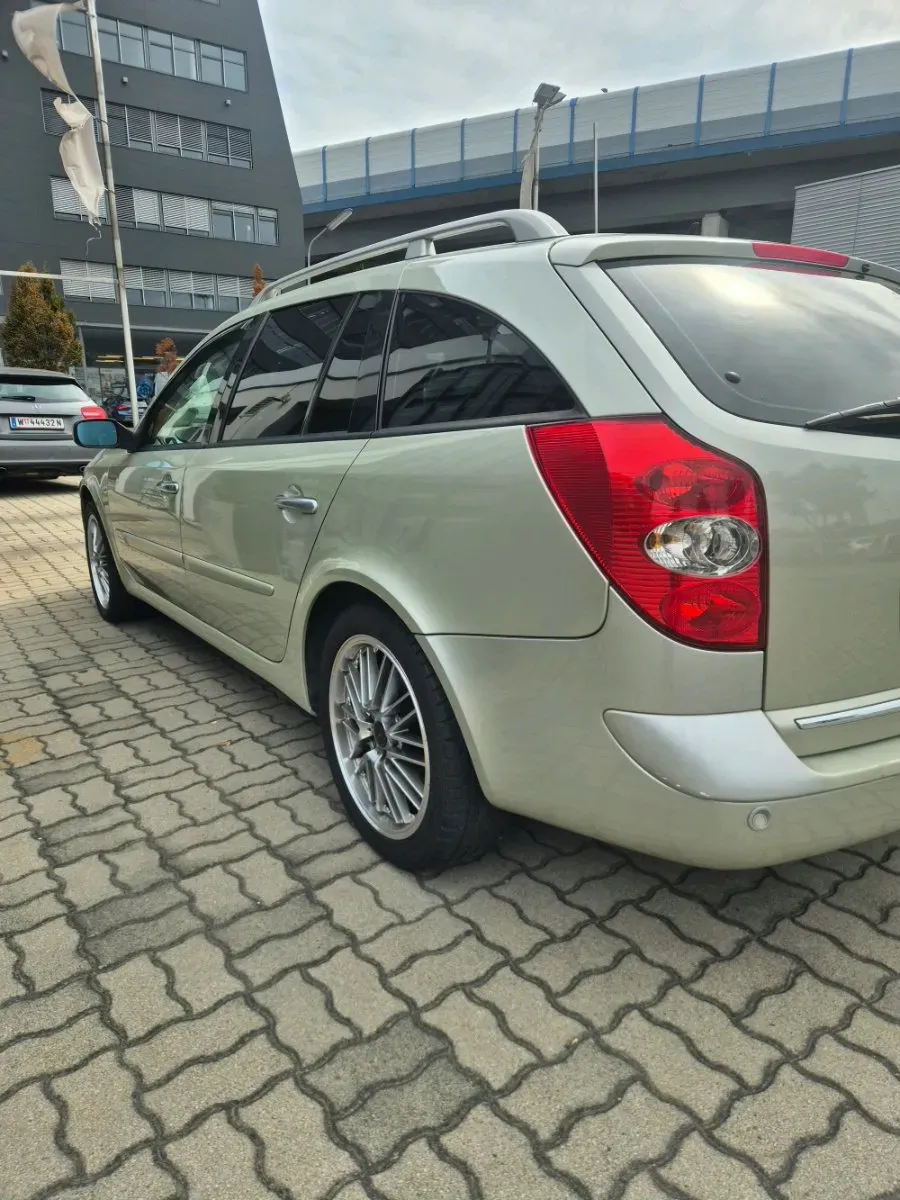 Renault Laguna 2005 photo 3