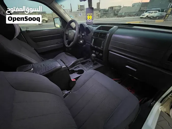 Dodge Nitro 2011 photo 3