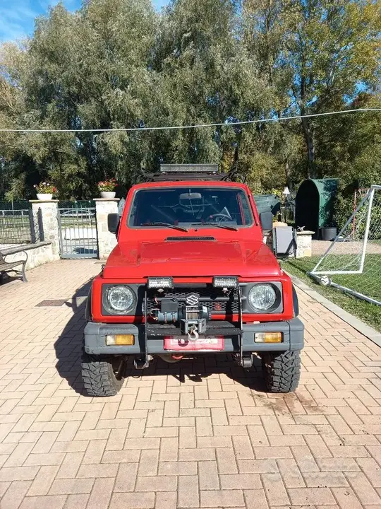 Suzuki Samurai 1995 photo 2
