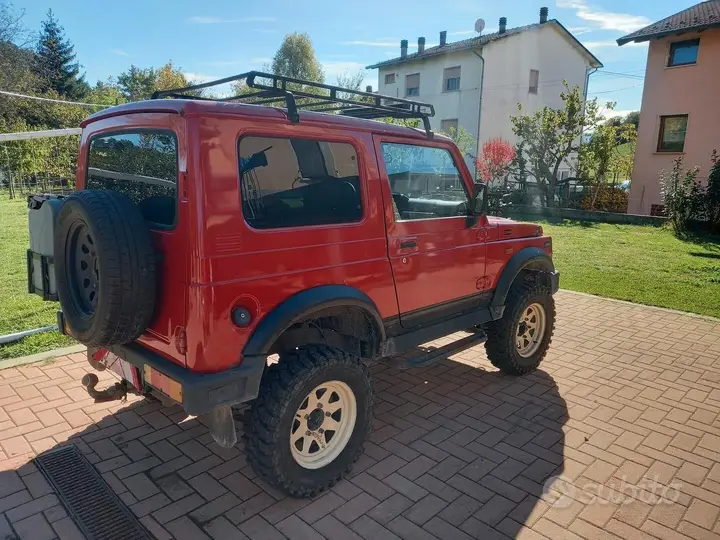 Suzuki Samurai 1995 photo 4