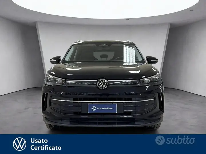 Volkswagen Tiguan 2024 photo 2