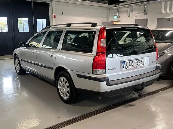 Volvo V70 2003 photo 3