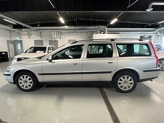Volvo V70 2003 photo 5