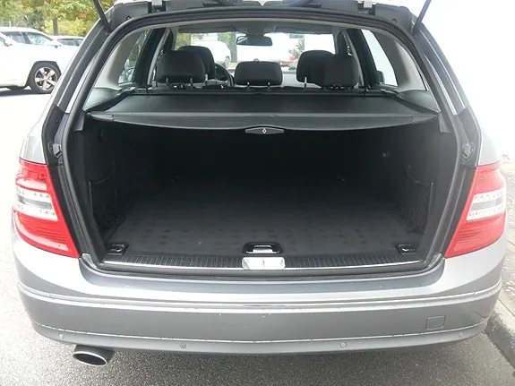 Mercedes-Benz C220 2011 photo 5