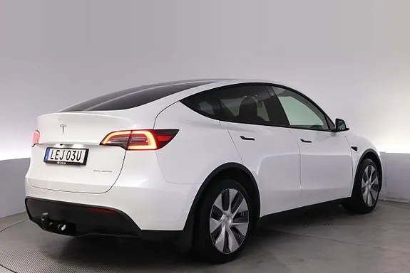 Tesla Model Y 2024 photo 5