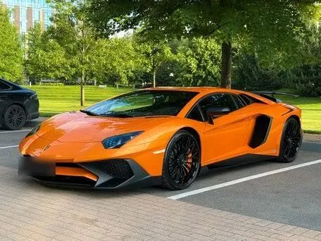 Lamborghini Aventador