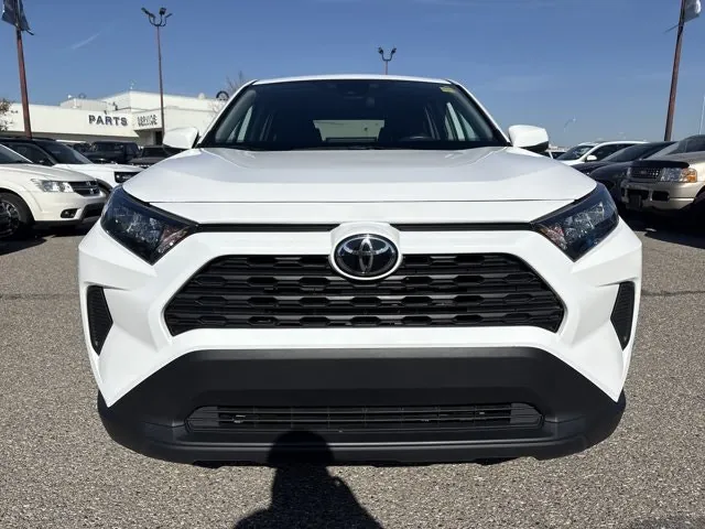 Toyota Rav4 2025 photo 4