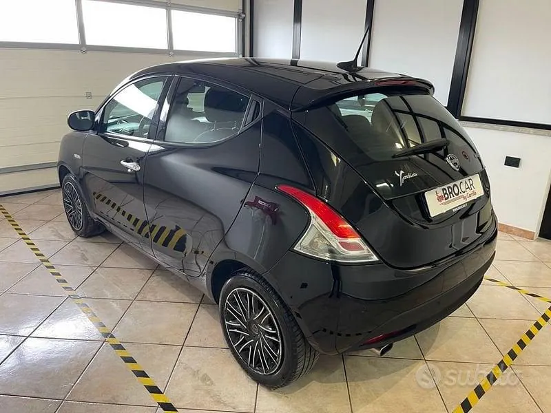Lancia Ypsilon 2022 photo 4