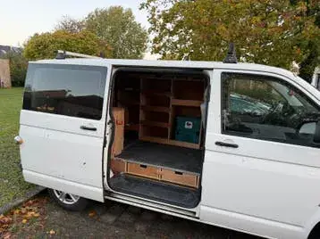 Volkswagen Transporter T5 2011 photo 3