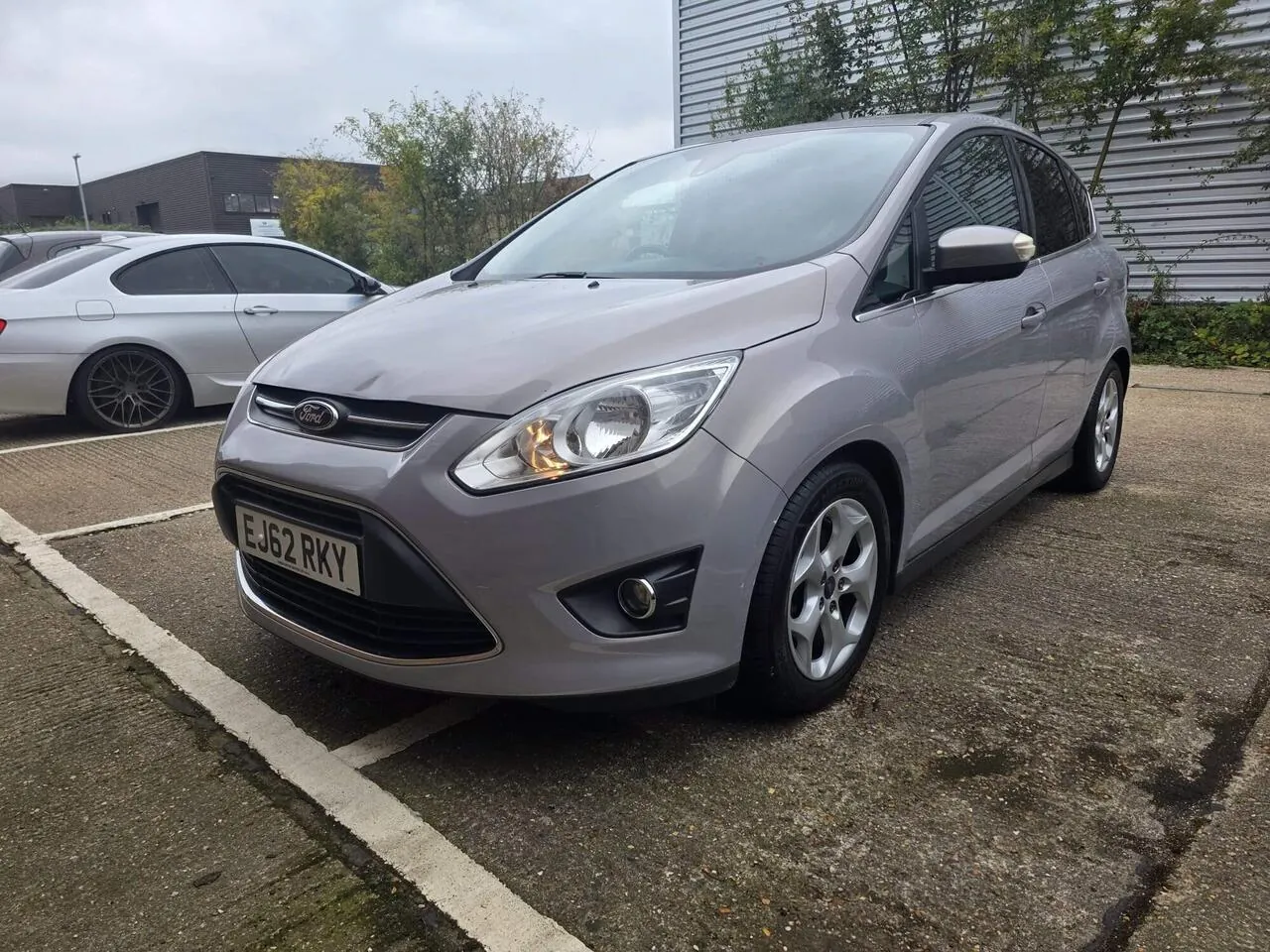 Ford C-Max 2012 photo 2