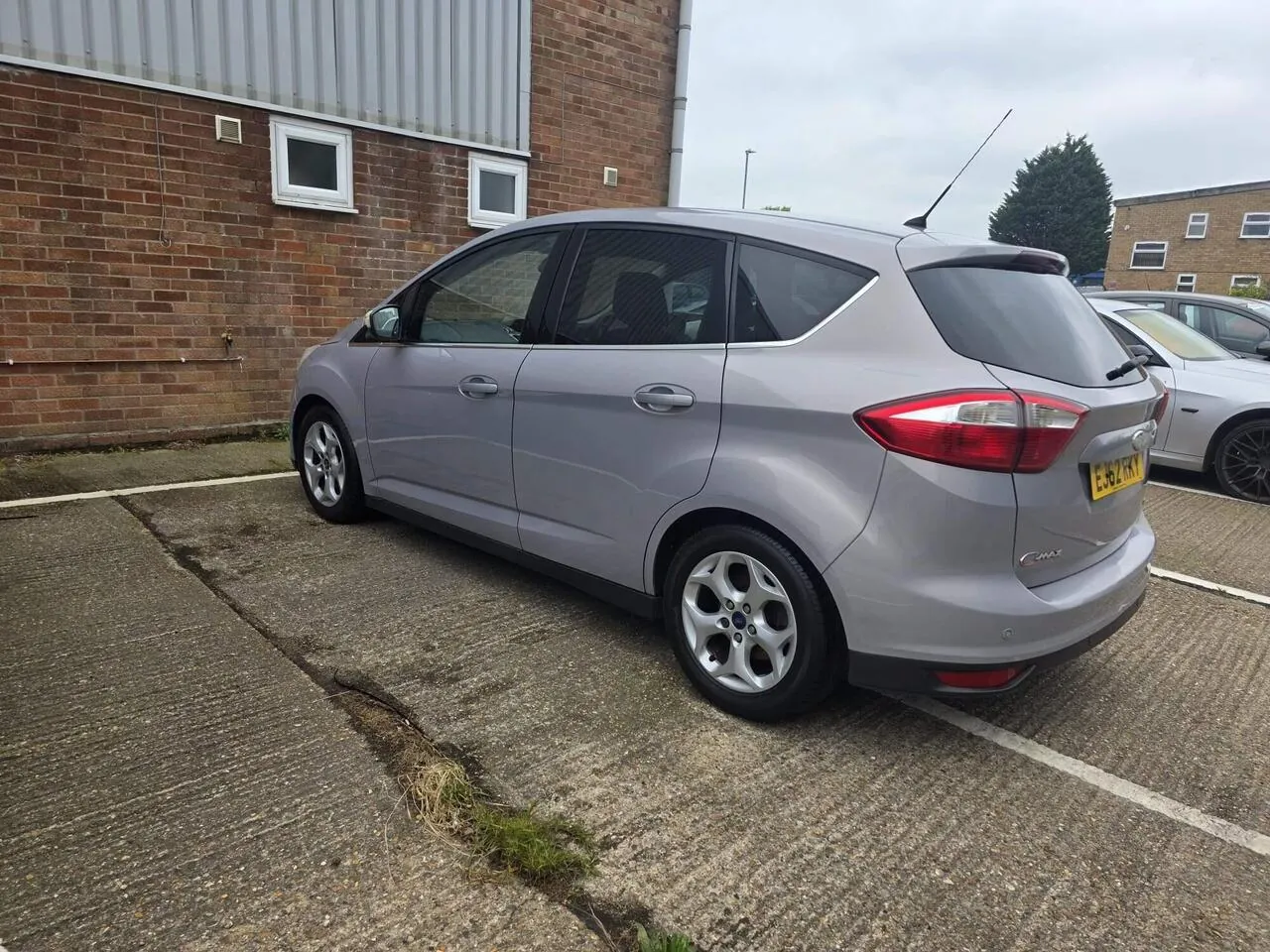 Ford C-Max 2012 photo 4