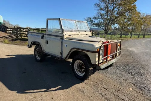 Land Rover Series 3