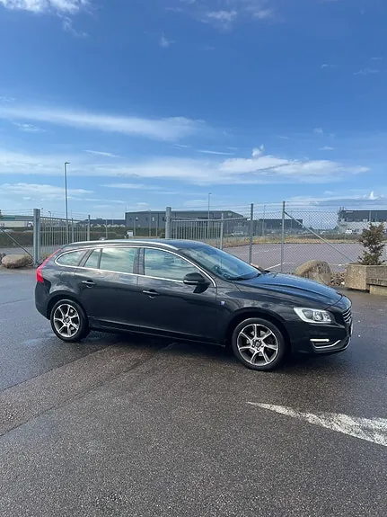 Volvo V60 2016 photo 4