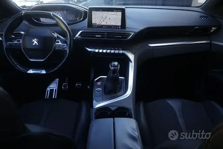 Peugeot 3008 2019 photo 2