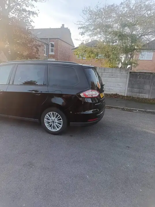 Ford Galaxy 2017 photo 5