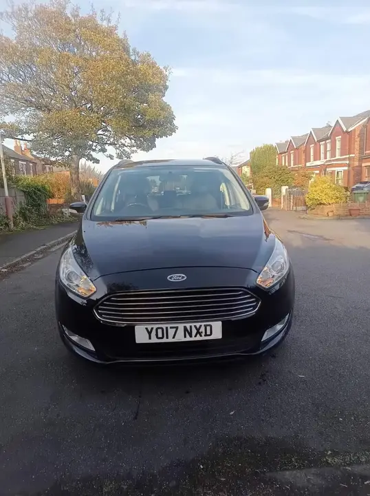 Ford Galaxy 2017 photo 3
