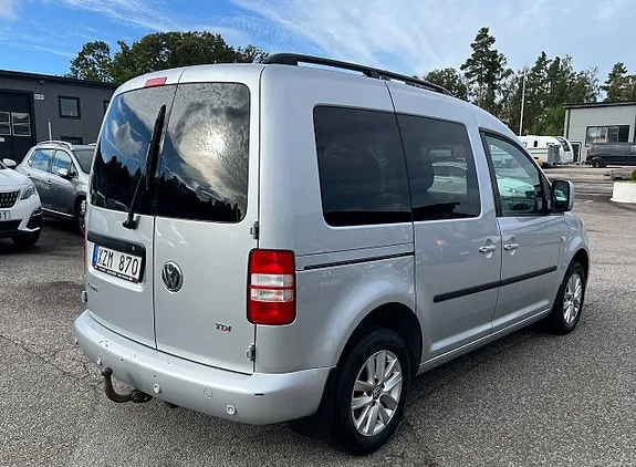 Volkswagen Caddy 2012 photo 3