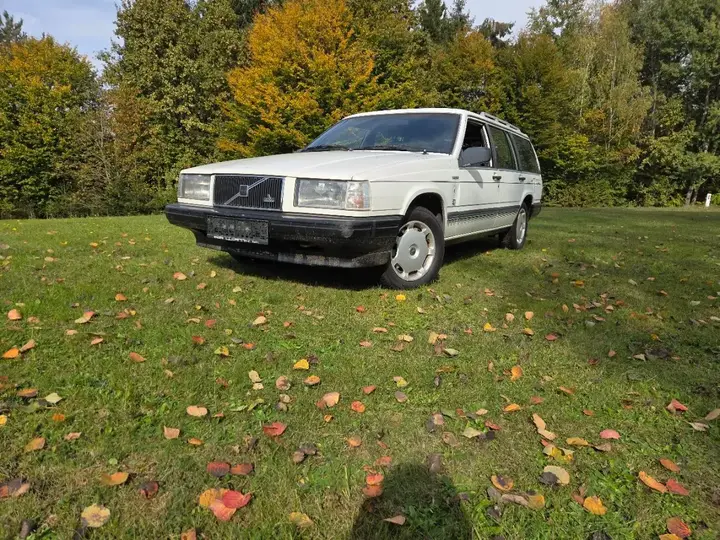 Volvo Serie 700 1990 photo 2