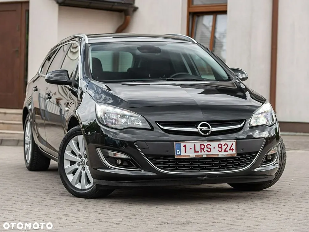 Opel Astra 2015 photo 4