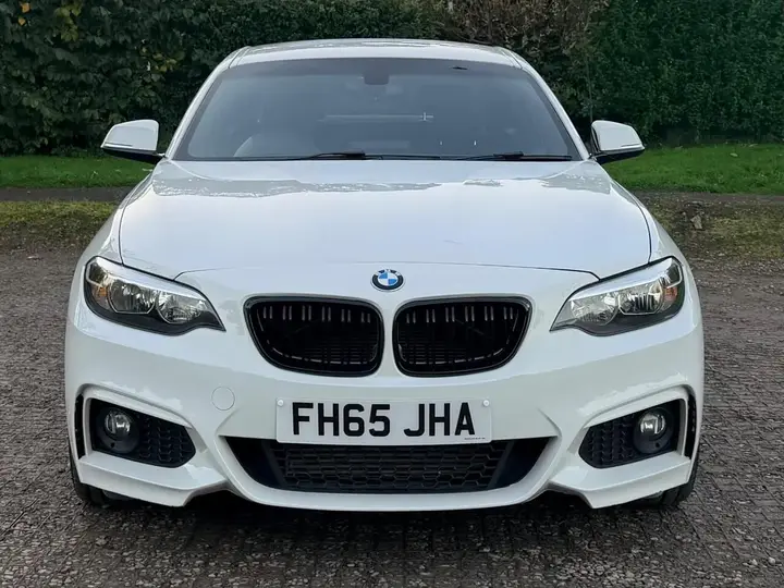 BMW 2 Series 2015 photo 2