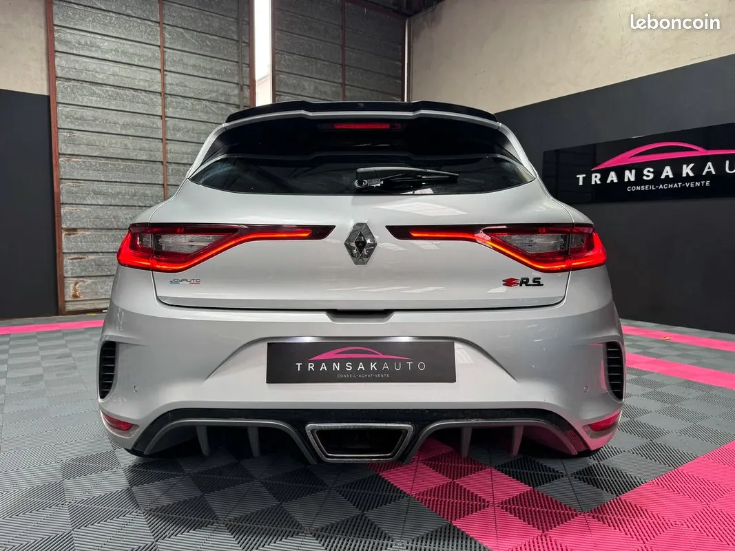 Renault Megane 2018 photo 4