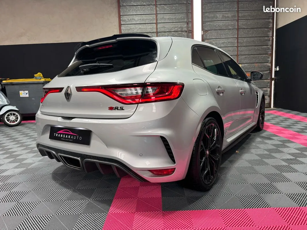 Renault Megane 2018 photo 5