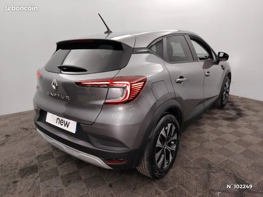 Renault Captur 2023 photo 4