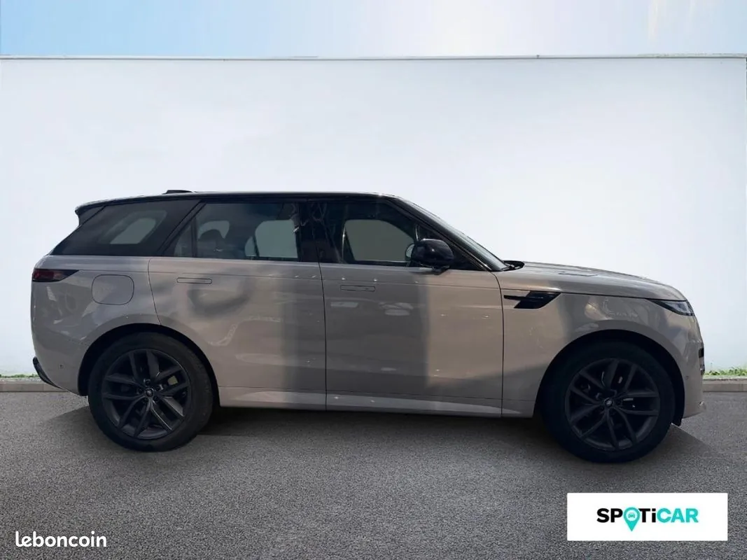 Land Rover Range Rover Sport 2024 photo 4