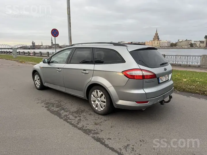 Ford Mondeo