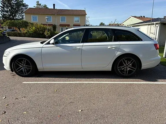 Audi A6 2012 photo 4