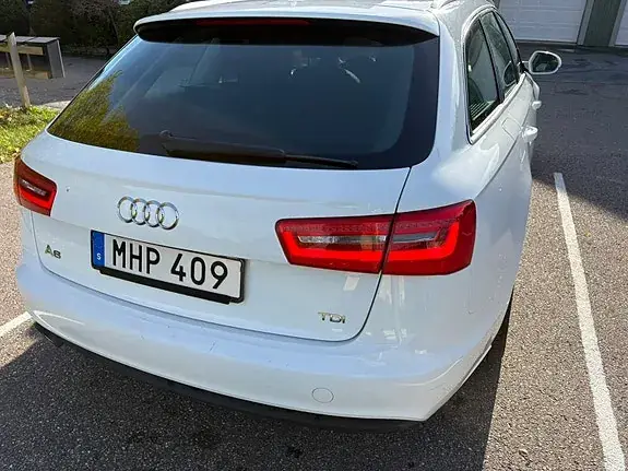 Audi A6 2012 photo 3