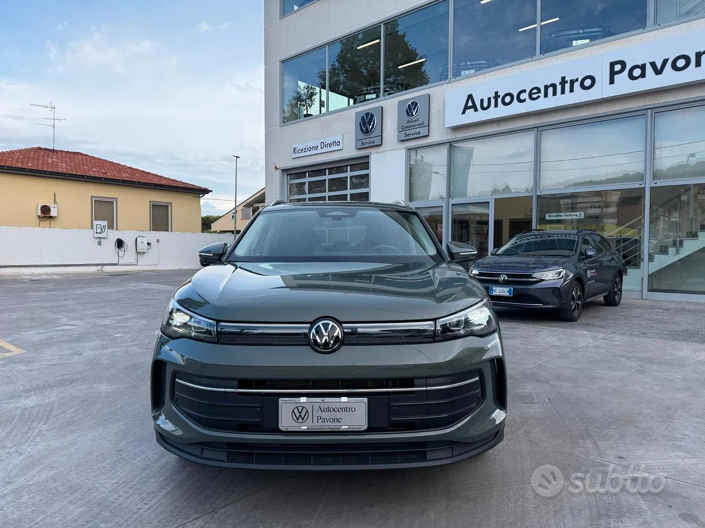 Volkswagen Tiguan 2024 photo 2