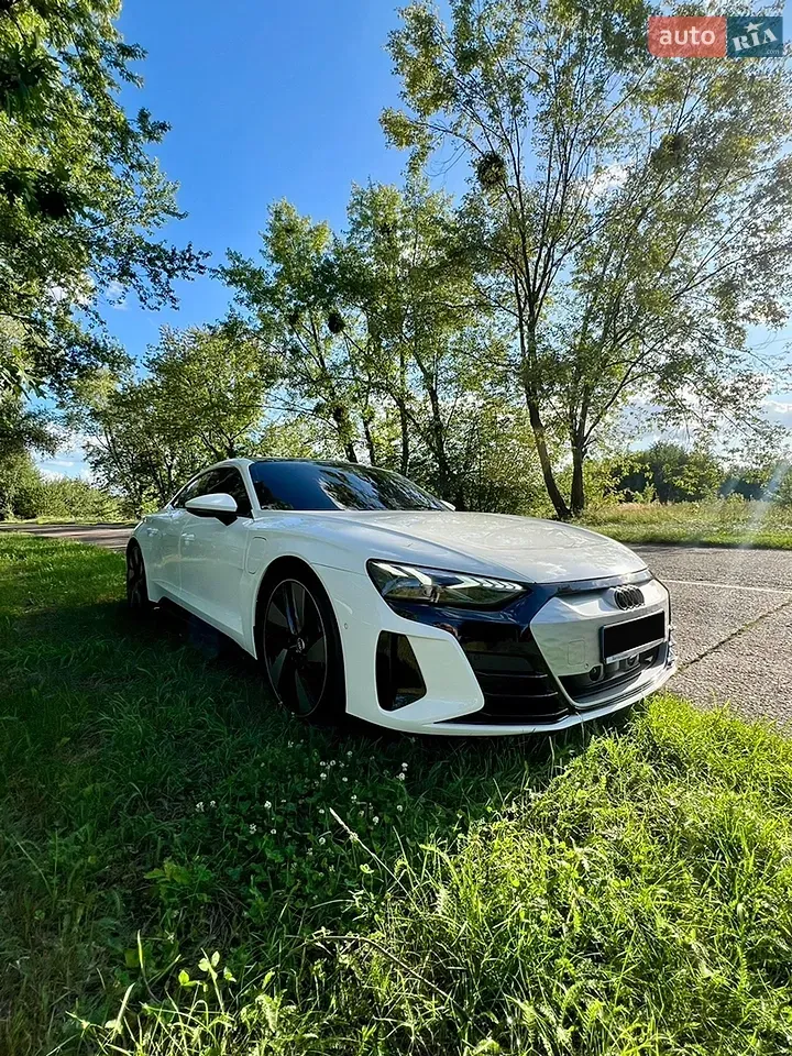 Audi E-Tron Gt 2021 photo 2