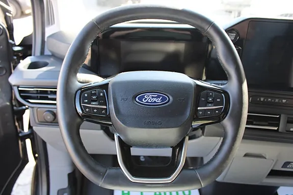Ford Transit Custom 300S 2024 photo 5