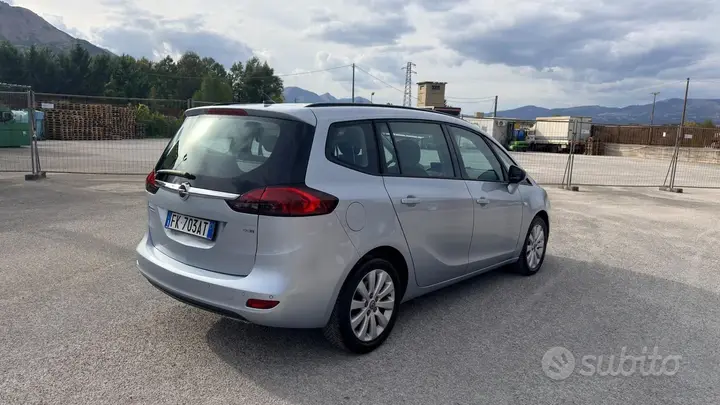 Opel Zafira 2015 photo 5
