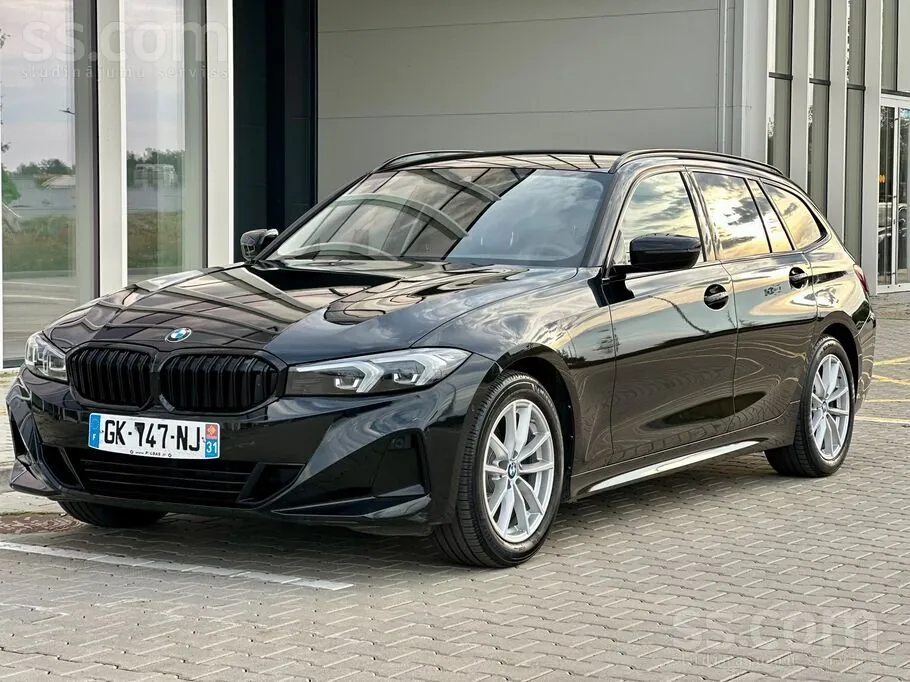 BMW 318 2022 photo 4