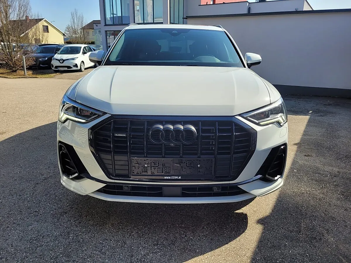 Audi Q3 2024 photo 2