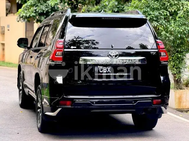 Toyota Land Cruiser 2023 photo 5