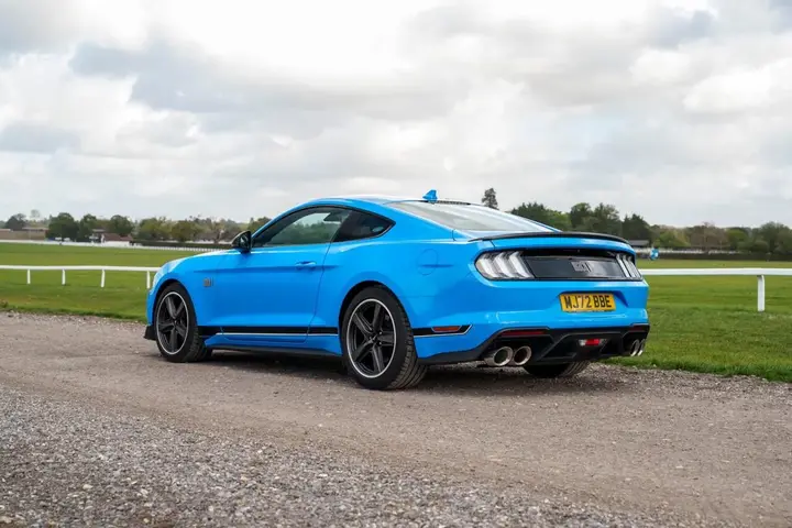 Ford Mustang 2022 photo 4